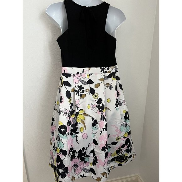 City Chic Floral Dress XS Size 14 Satin Black White Fit and Flare Pockets Party - Picture 4 of 8
